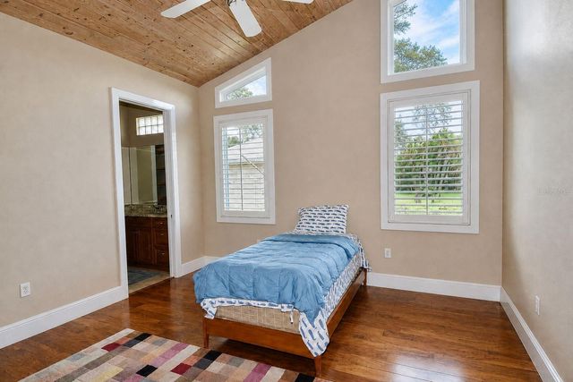 630 N RIVER ROAD, Venice, FL 34293