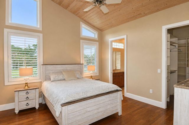 630 N RIVER ROAD, Venice, FL 34293