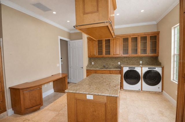 630 N RIVER ROAD, Venice, FL 34293