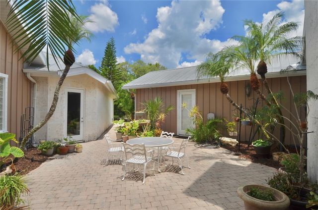 630 N RIVER ROAD, Venice, FL 34293