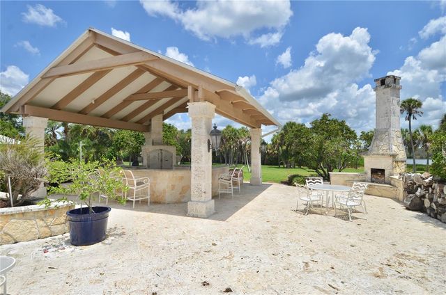630 N RIVER ROAD, Venice, FL 34293