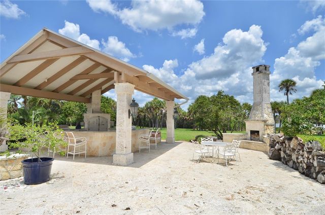 630 N RIVER ROAD, Venice, FL 34293