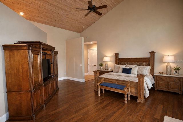 630 N RIVER ROAD, Venice, FL 34293