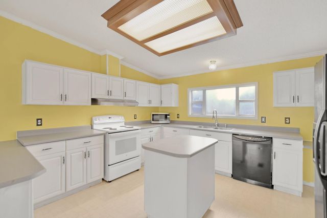 16407 Timberline Trail, Magnolia, TX 77355