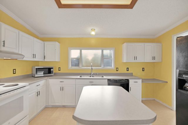 16407 Timberline Trail, Magnolia, TX 77355