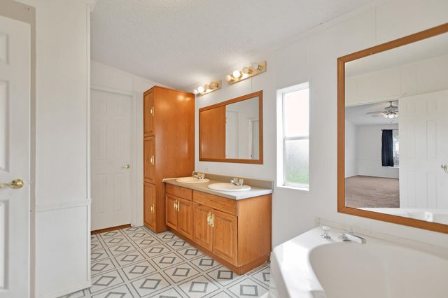 16407 Timberline Trail, Magnolia, TX 77355