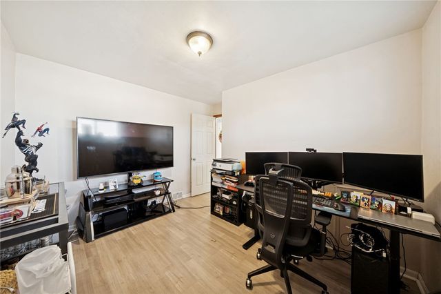 203 Sherrie Dr, Plum Boro, PA 15239