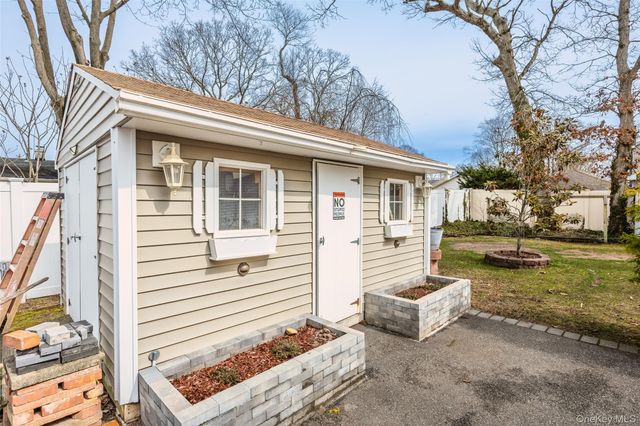 443 Renee Drive, Bayport, NY 11705