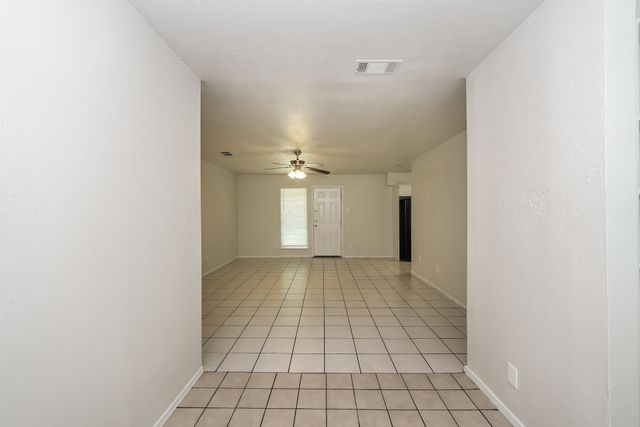 306 Linklea Drive, Duncanville, TX 75137