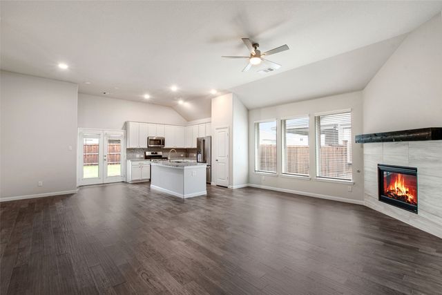 5608 Crestview Drive, Celina, TX 75009