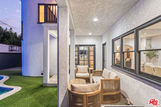 6316 Drexel Avenue, Los Angeles, CA 90048