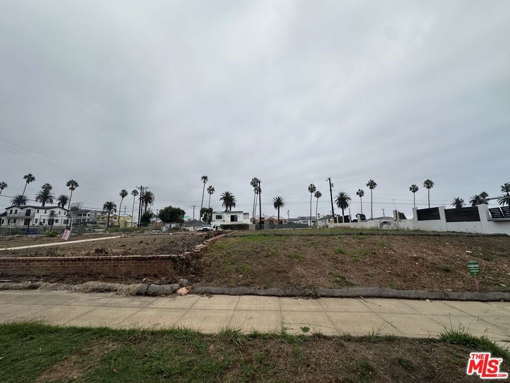 424 Via De La Paz, Los Angeles, CA 90272 — photo 3