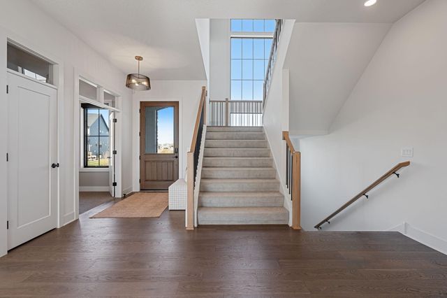 1979 Leaping Deer Circle, Medina, MN 55340