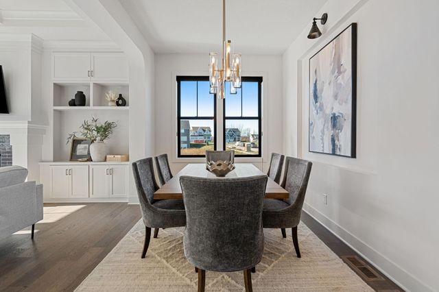 1979 Leaping Deer Circle, Medina, MN 55340