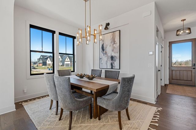 1979 Leaping Deer Circle, Medina, MN 55340