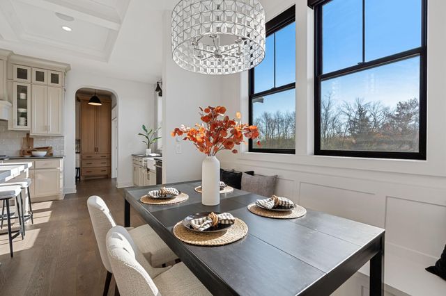 1979 Leaping Deer Circle, Medina, MN 55340