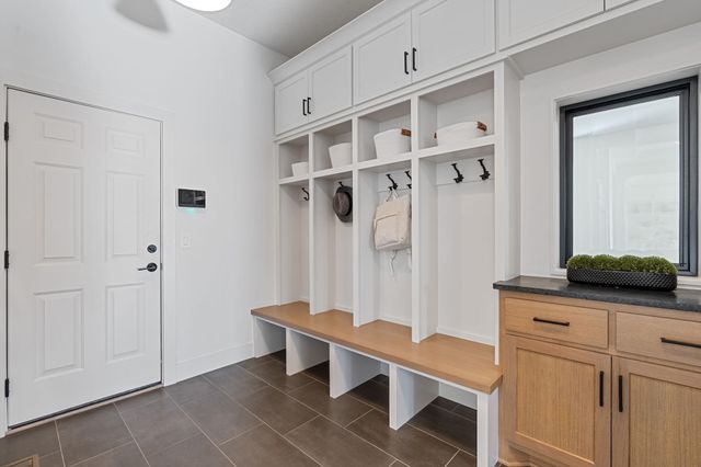 1979 Leaping Deer Circle, Medina, MN 55340