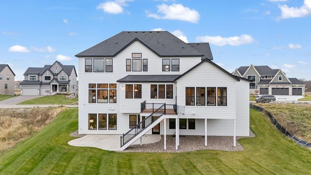 1979 Leaping Deer Circle, Medina, MN 55340