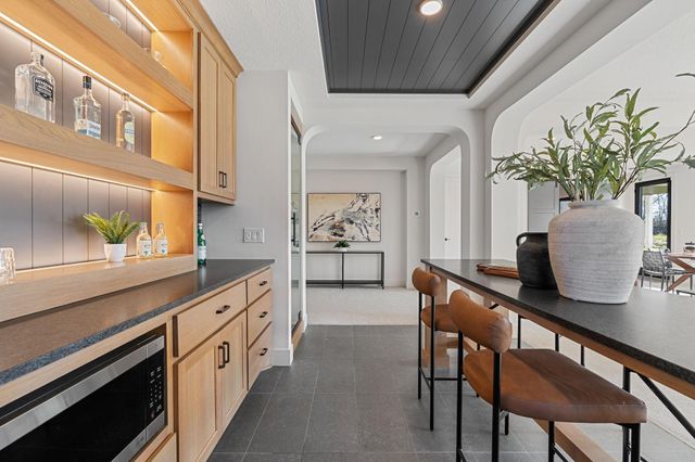 1979 Leaping Deer Circle, Medina, MN 55340