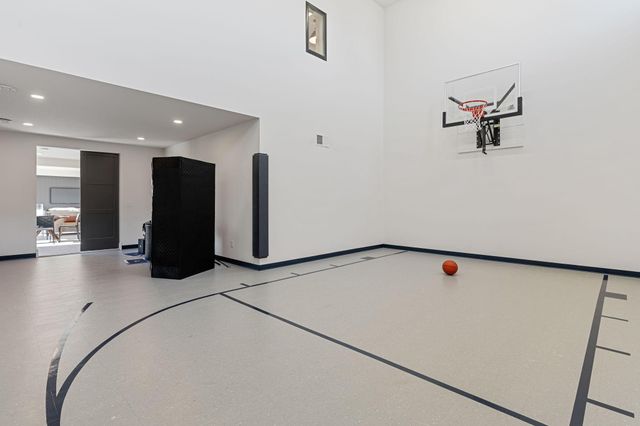 1979 Leaping Deer Circle, Medina, MN 55340