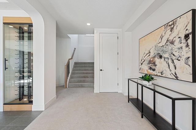 1979 Leaping Deer Circle, Medina, MN 55340