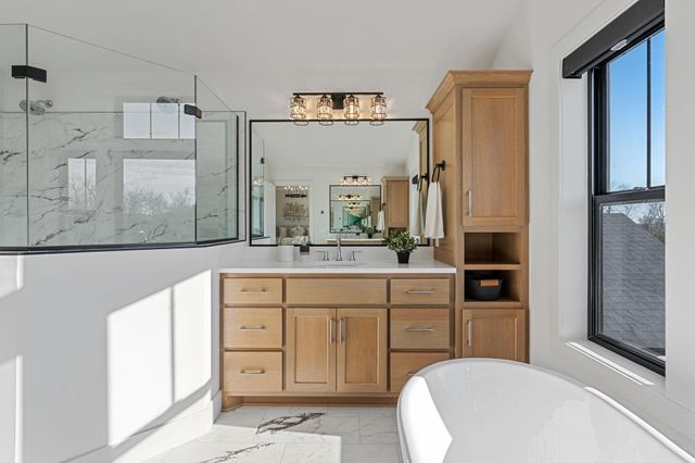 1979 Leaping Deer Circle, Medina, MN 55340