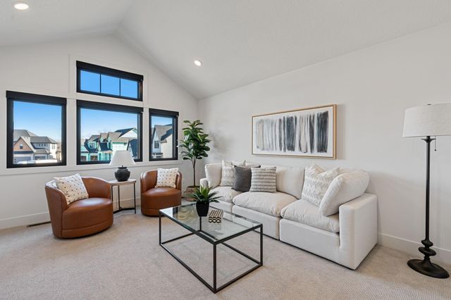 1979 Leaping Deer Circle, Medina, MN 55340