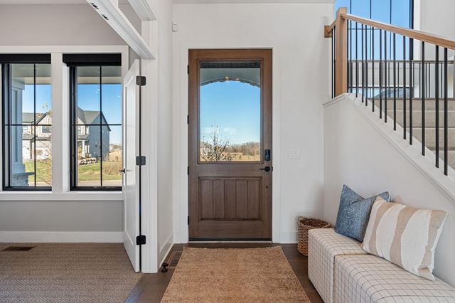 1979 Leaping Deer Circle, Medina, MN 55340