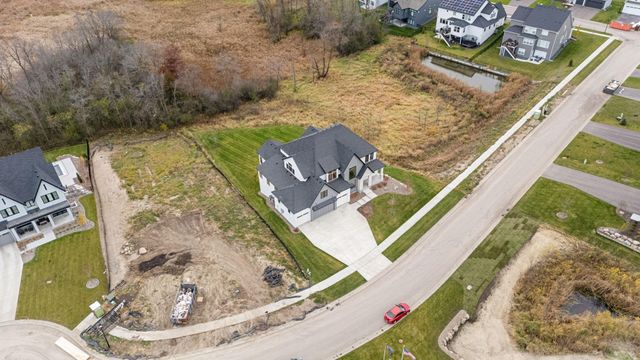 1979 Leaping Deer Circle, Medina, MN 55340