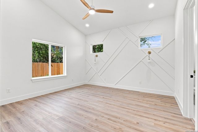 803 MCKINLEY AVE, San Antonio, TX 78210