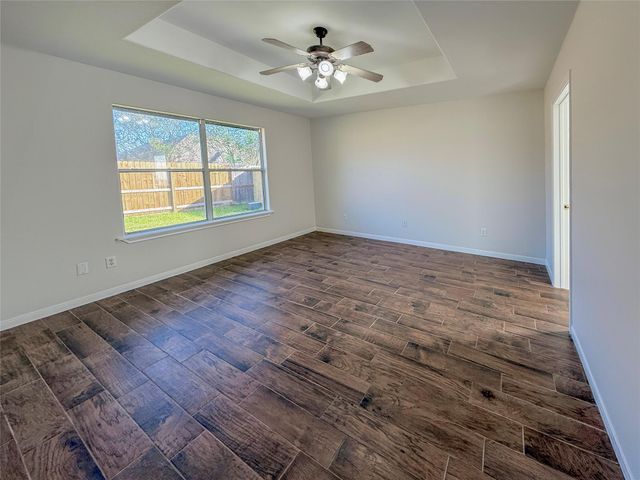 64 Tangerine Court, Lake Jackson, TX 77566