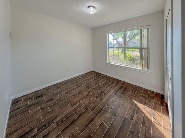 64 Tangerine Court, Lake Jackson, TX 77566