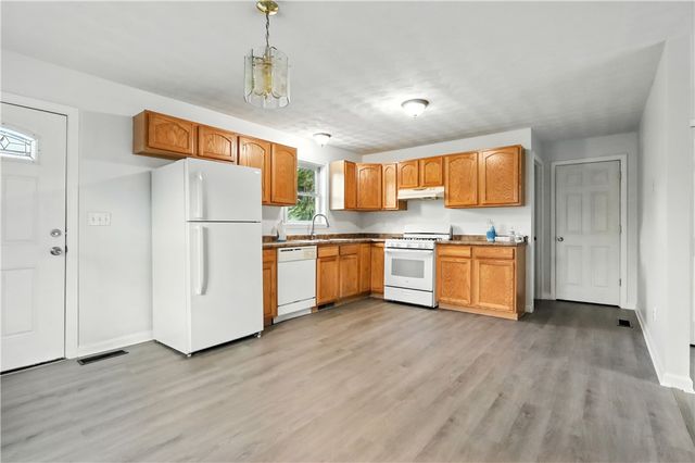 33 Dome Street A, Providence, RI 02908