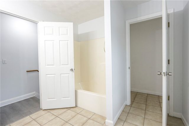 33 Dome Street A, Providence, RI 02908