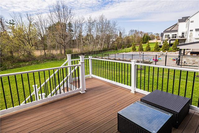 7158 Piper Meadow Drive, Victor, NY 14564