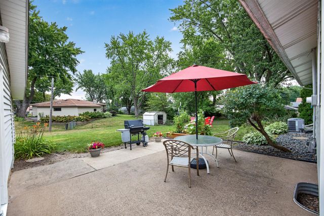 3301 69th Street E, Inver Grove Heights, MN 55076