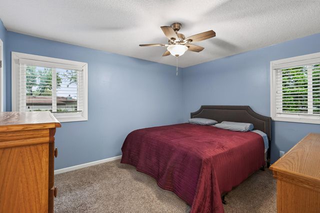 3301 69th Street E, Inver Grove Heights, MN 55076
