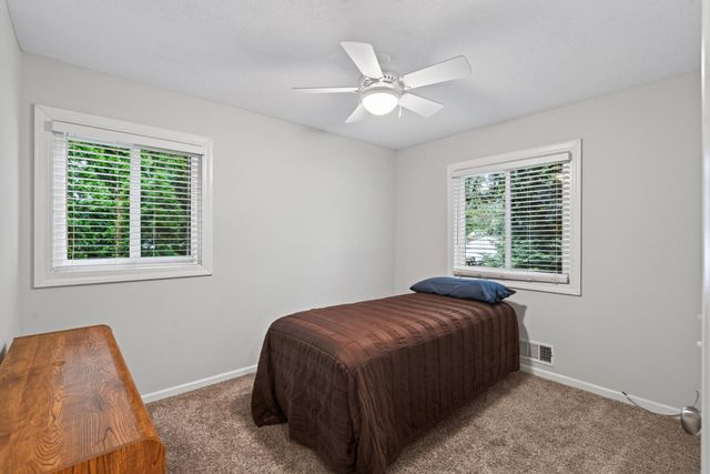 3301 69th Street E, Inver Grove Heights, MN 55076