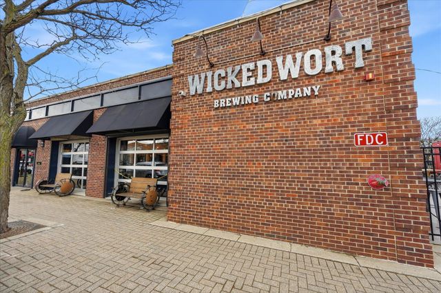 5116 Fairview Avenue N, Crystal, MN 55429