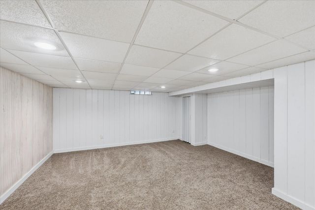 5116 Fairview Avenue N, Crystal, MN 55429