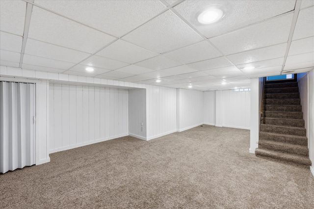 5116 Fairview Avenue N, Crystal, MN 55429