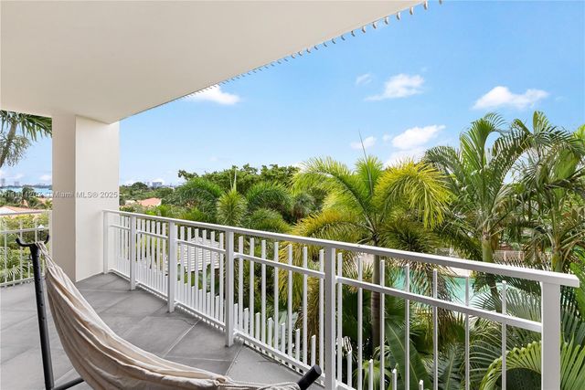 1000 Quayside Ter 506, Miami, FL 33138