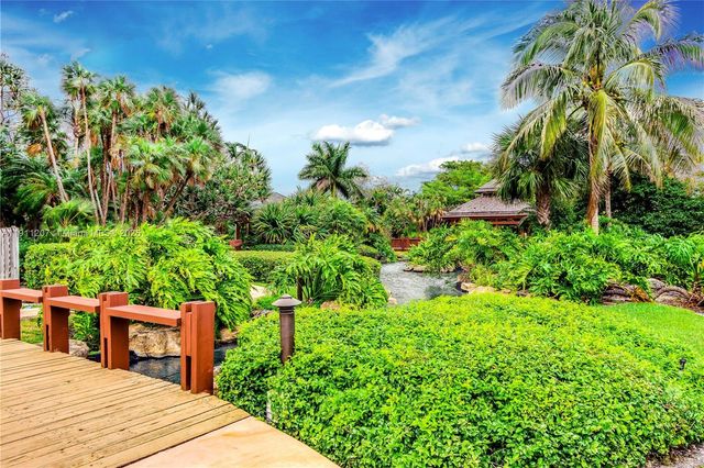 1000 Quayside Ter 506, Miami, FL 33138