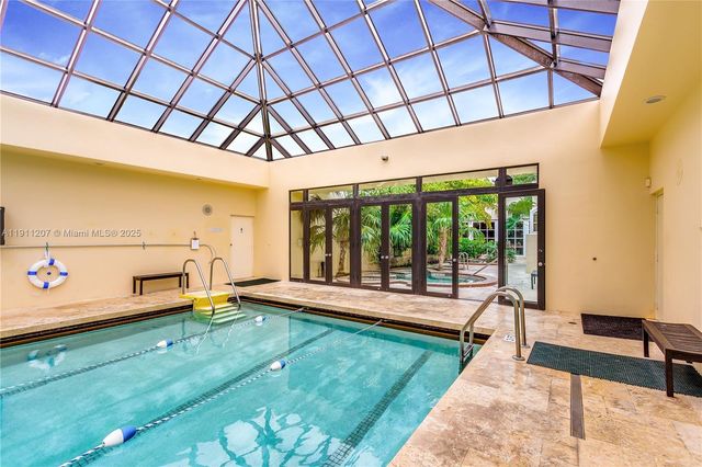 1000 Quayside Ter 506, Miami, FL 33138