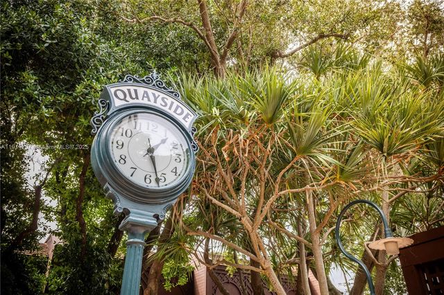 1000 Quayside Ter 506, Miami, FL 33138