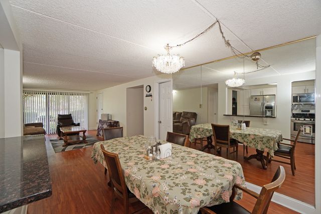 1003 S Euclid Avenue 1, Elmhurst, IL 60126