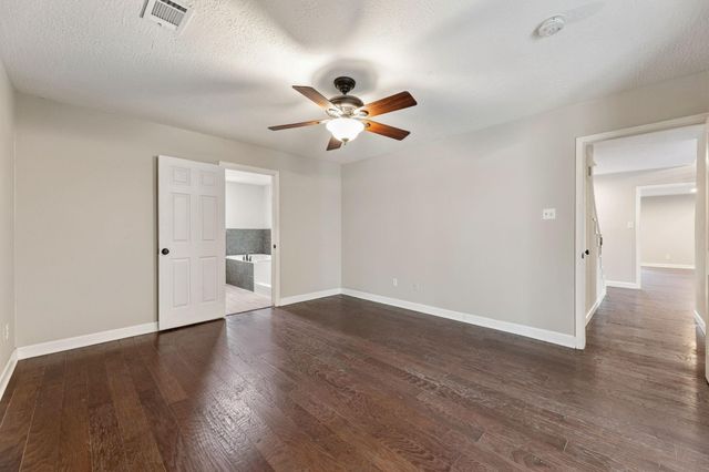 4411 Deerfield Village Drive, Houston, TX 77084