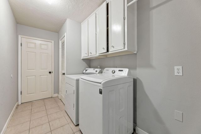 4411 Deerfield Village Drive, Houston, TX 77084