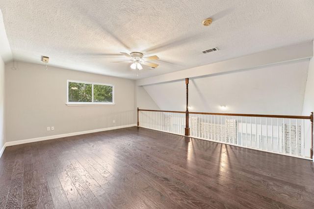 4411 Deerfield Village Drive, Houston, TX 77084