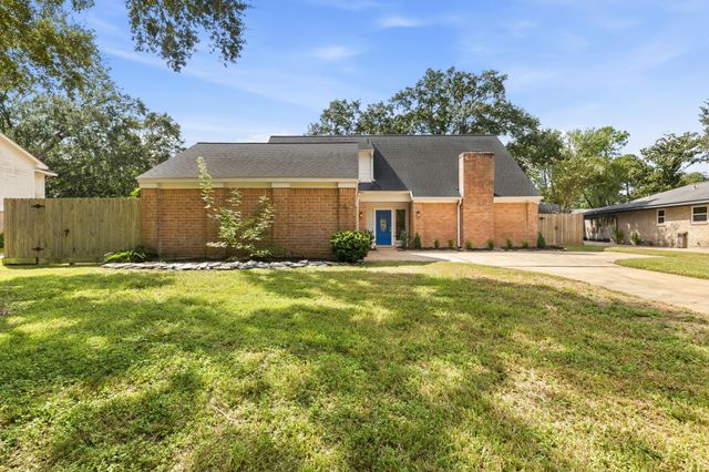 4411 Deerfield Village Drive, Houston, TX 77084